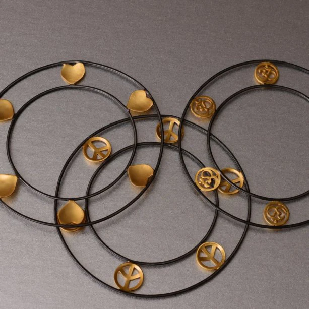 Elegant Harmony Symbol Necklace