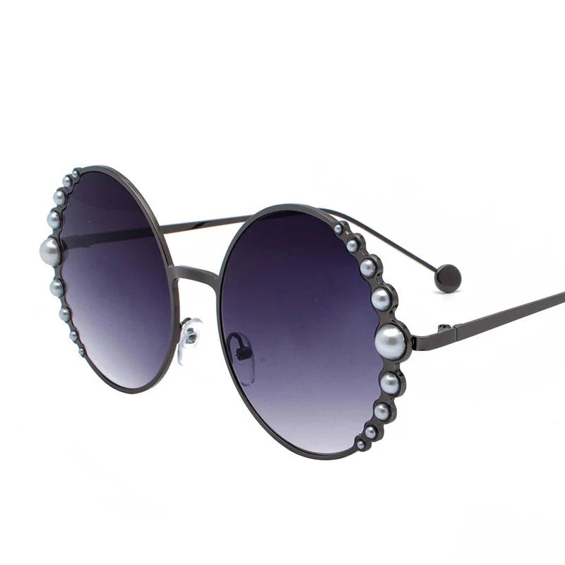 Elegant Pearl-Embellished Round Glasses