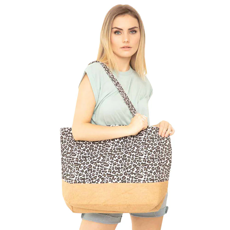 Stylish Leopard Print Tote Bag